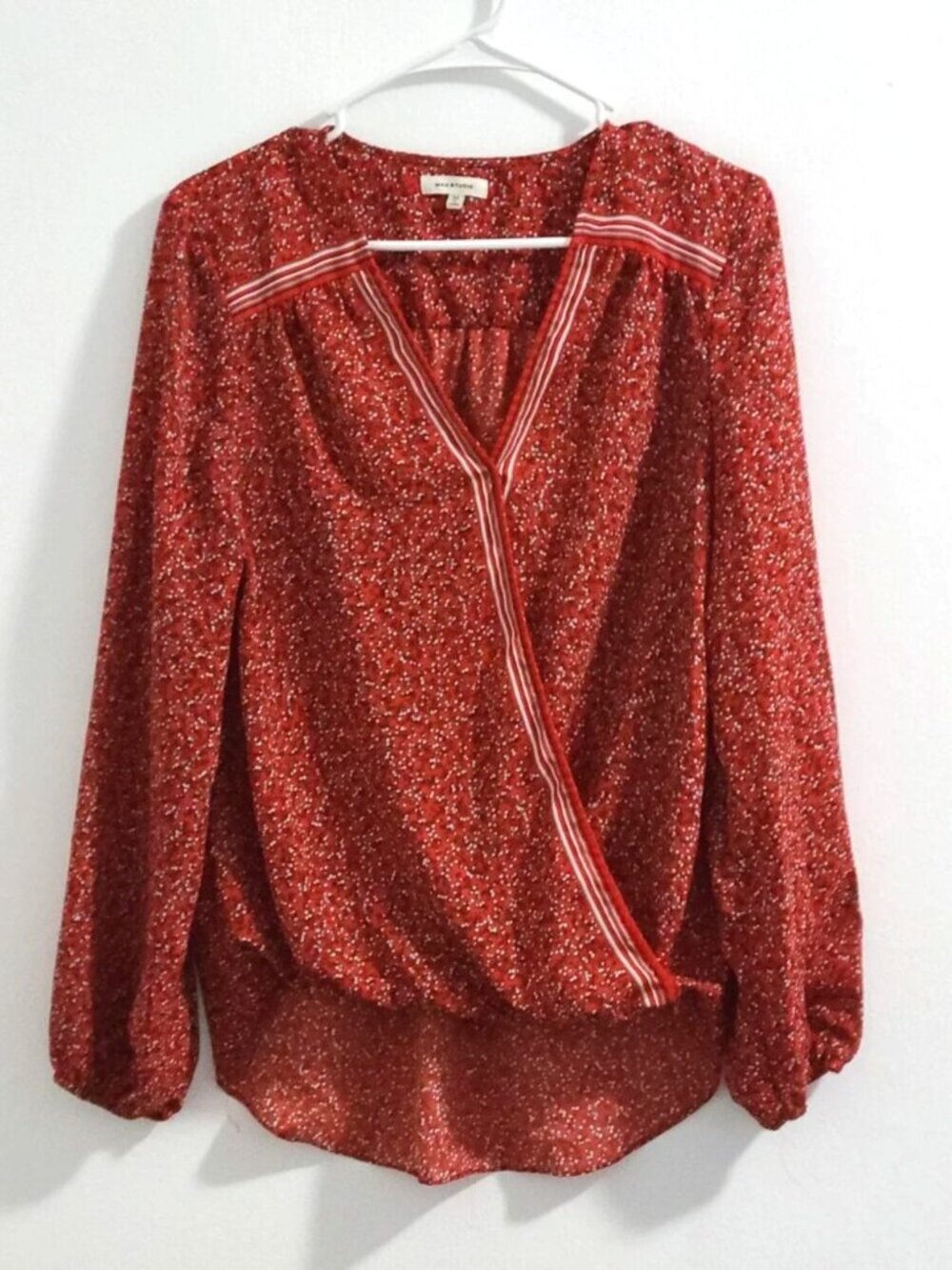 Max Studio Red Floral V-neck Hi-low faux wrap top Size Medium